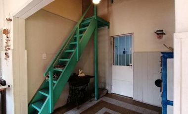 Chalet de tres ambientes y dependencias muy bien ubicado