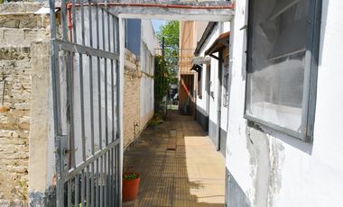 VENTA DE PH AL FONDO CON GRAN PARQUE DE 233M A RECICLAR. TURDERA-LOMAS DE ZAMORA.