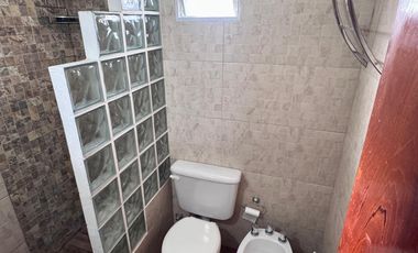 VENTA DUPLEX COSTA AZUL PARRILLA PATIO AMPLIO SIN EXPENSAS