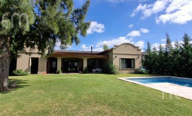 Casa en venta en Campo Daromy | una sola planta