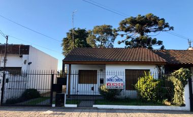 CASA - TRES AMBIENTES - ECHAGUE 2332 - LIBERTAD