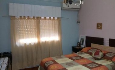 Casa en venta - 2 Dormitorios 1 Baño - Merlo