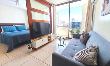 Departamento en arriendo c/ estacionamiento en Centro Histórico de Santiago