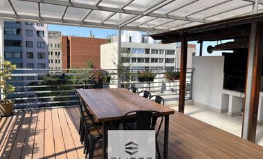 Departamento en venta c/ estacionamiento en Centro Histórico de Santiago