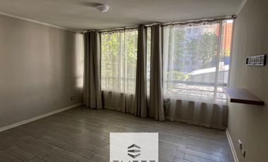 Departamento en venta c/ estacionamiento en Centro Histórico de Santiago