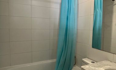 Departamento en venta c/ estacionamiento en Centro Histórico de Santiago