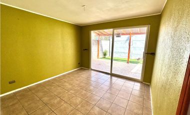 ARRIENDO - CASA COND. ALTO LAGUNA - CURAUMA - 3D 3B 3E