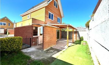 ARRIENDO - CASA COND. ALTO LAGUNA - CURAUMA - 3D 3B 3E