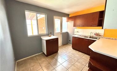 ARRIENDO - CASA COND. ALTO LAGUNA - CURAUMA - 3D 3B 3E