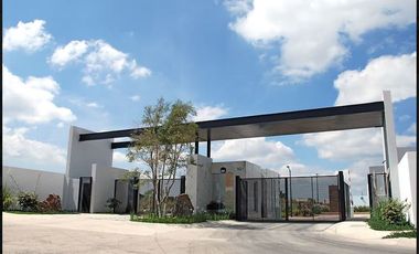 Renta Casa 3 Recámaras en Tesistán Country Residencial con Alberca y Excelente Ubicación