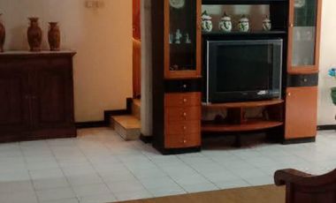 Rumah Mewah Pojok Komplek Merpati Sedati Dekat Bandara Juanda