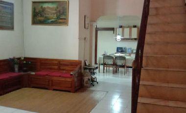 Rumah Mewah Pojok Komplek Merpati Sedati Dekat Bandara Juanda