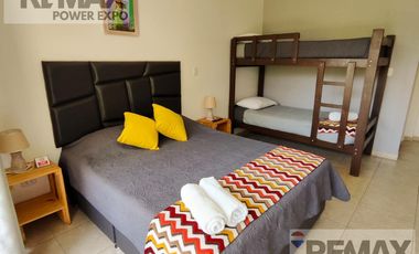 VENTA DE HOTEL EN LUNAHUANÁ CON PISCINA Y ACCESO AL RIO CAÑETE, LIMA, PERÚ
