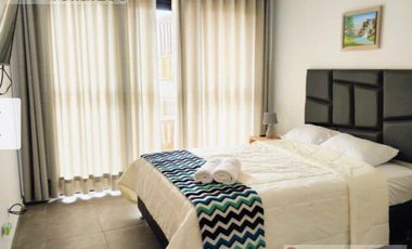 VENTA DE HOTEL EN LUNAHUANÁ CON PISCINA Y ACCESO AL RIO CAÑETE, LIMA, PERÚ