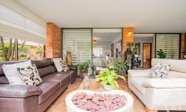 Renta Casa Envigado Sector de Benedictinos