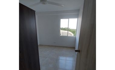 PROPIEDAD EN VENTA CON 3 APARTAMENTOS EN MARGEN IZQUIERDA DE MONTERA