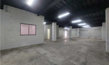 Vendo bodega en Mocari + 2 apartamentos