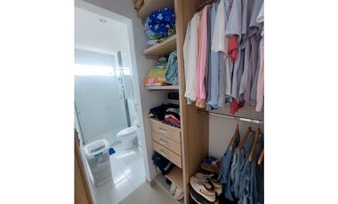 APARTAESTUDIO EN VENTA  AMOBLADO B/ EL RECREO