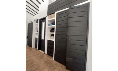 Casa campestre en venta en conjunto cerrado en Montería