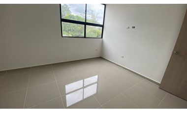 CASA CON PISCINA EN CONJUNTO CERRADO PARA ESTRENAR EN MONTERIA