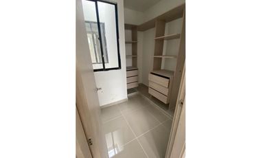 CASA CON PISCINA EN CONJUNTO CERRADO PARA ESTRENAR EN MONTERIA