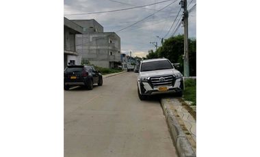 Vende lote en campo alegre CALLE PAVIEMNTADA en Monteria