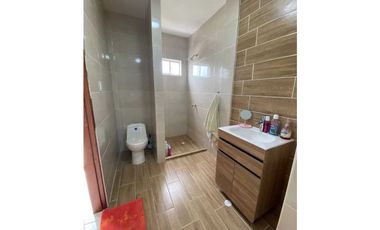 SE VENDE CASA DE 2 PISOS EN VALLEJUELOS