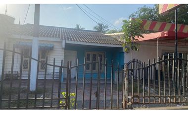 CASA EN VENTA CON EXCELENTE UBICACIÓN EN LA MARGEN IZQUIERDA