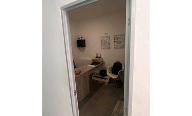 VENDE CONSULTORIO ODONTOLOGICO ( SOLO EL NEGOCIO)