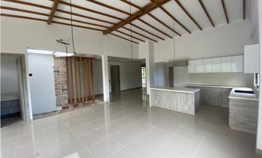 CASA CAMPESTRE EN VENTA  A POCOS MINUTOS DEL CC NUESTRO MONTERIA