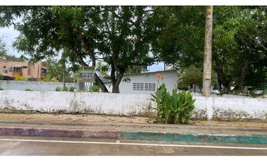 Vende lote para proyecto FRENTE AL MAR en Coveñas