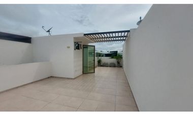 CASA EN VENTA EN CONJUNTO RESIDENCIAL CERCA A PICACHO