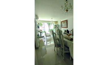 APARTAMENTO EN VENTA EN LA CASTELLANA CERCA A LA CIRCUNVALAR