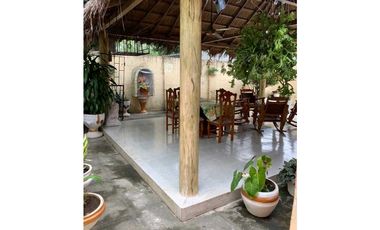 CASA EN VENTA EN LOS LAURELES CERCA AL CC ALAMEDAS DEL SINU