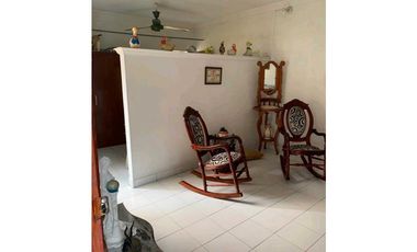 CASA EN VENTA EN LOS LAURELES CERCA AL CC ALAMEDAS DEL SINU