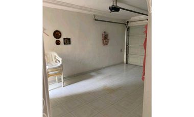 CASA EN VENTA EN LOS LAURELES CERCA AL CC ALAMEDAS DEL SINU