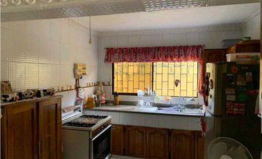 CASA EN VENTA EN LOS LAURELES CERCA AL CC ALAMEDAS DEL SINU