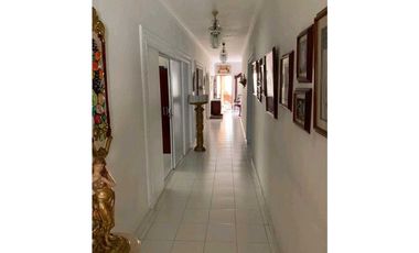 CASA EN VENTA EN LOS LAURELES CERCA AL CC ALAMEDAS DEL SINU