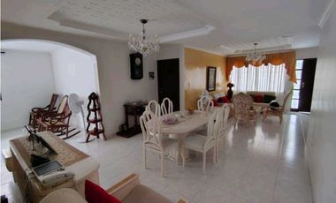 SE VENDE CASA EN COSTA DE ORO

👉