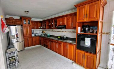 SE VENDE CASA EN COSTA DE ORO

👉