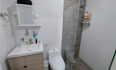 APARTAMENTO EN VENTA O ARRIENDO AMOBLADO B/ EL RECREO