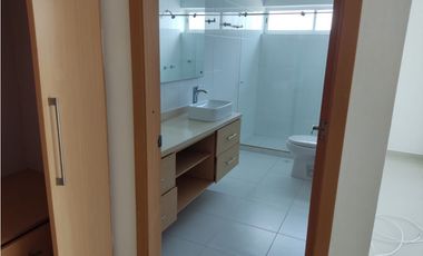 VENDE  APARTAMENTO EN EL BARRIO EL RECREO EN MONTERIA