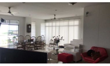 PENTHOUSE EN VENTA EN LA CASTELLANA MONTERIA