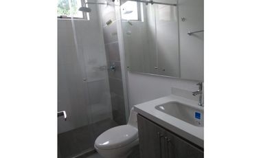 VENDE APARTAMENTO  EN EL RECREO
