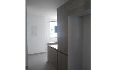 VENDE APARTAMENTO  EN EL RECREO