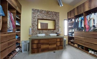 CASA EN VENTA EN CONJUNTO CERRADO AL NORTE DE MONTERIA