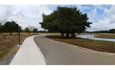 VENDE LOTE EN CONJUNTO CERRADO EN MONTERIA CORDOBA