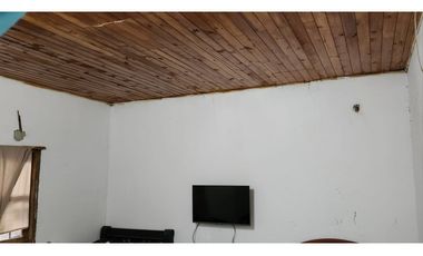 CASA EN VENTA EN GARZONES