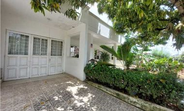 CASA EN VENTA EN CAMPO ALEGRE MARGEN IZQUIERDA DE MONTERA