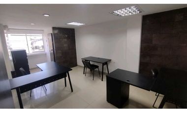 SE VENDE Y SE ARRIENDA OFICINA EN EL CENTRO